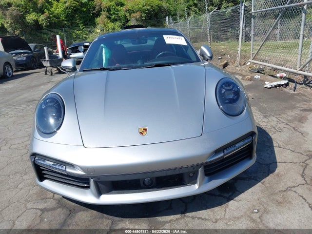 44907871 :رقم المزاد ، WP0AD2A95MS258672 vin ، 2021 Porsche 911 Turbo/turbo S مزاد بيع