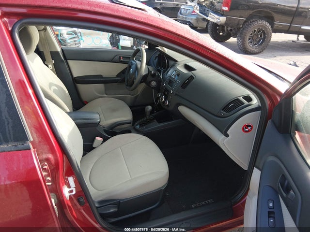 44907875 :رقم المزاد ، KNAFU4A22A5261251 vin ، 2010 Kia Forte Ex مزاد بيع