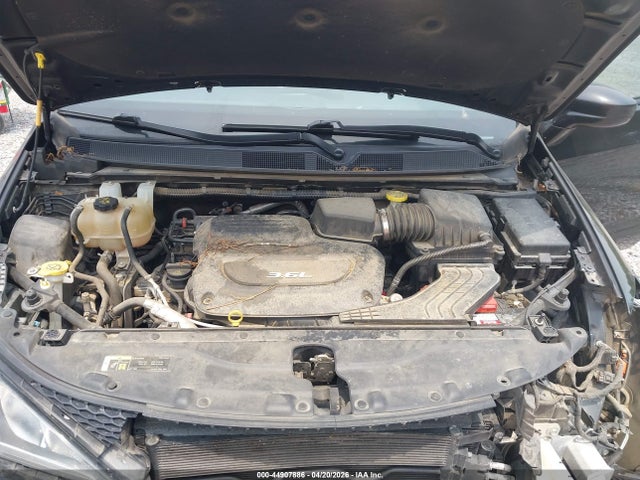 Chrysler Pacifica Touring Plus 2018 2C4RC1FG8JR315807 Image 10