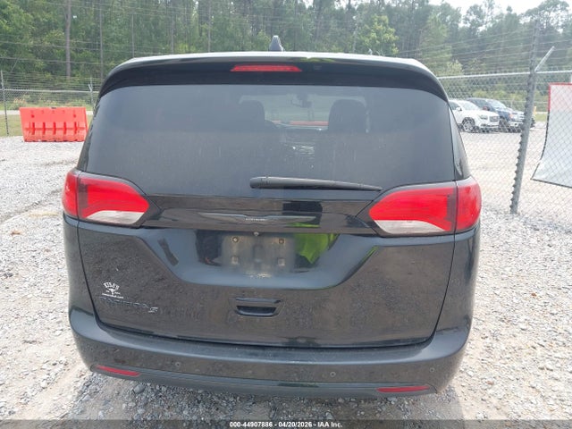 Chrysler Pacifica Touring Plus 2018 2C4RC1FG8JR315807 Image 16