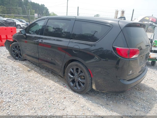 Chrysler Pacifica Touring Plus 2018 2C4RC1FG8JR315807 Image 3