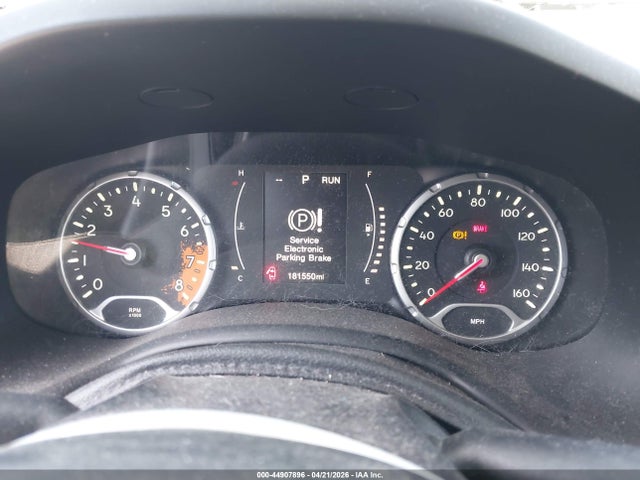 44907896 :رقم المزاد ، ZACCJBAB3HPE47966 vin ، 2017 Jeep Renegade Sport 4x4 مزاد بيع