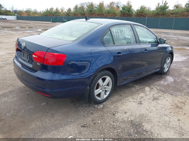 Продаж на аукціоні авто 2012 Volkswagen Jetta 2.0l Tdi, vin: 3VWLL7AJ1CM370862, номер лоту: 44907926