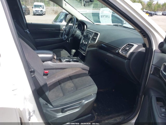 44907930 :رقم المزاد ، 1C4RJFAG0CC351576 vin ، 2012 Jeep Grand Cherokee Laredo مزاد بيع