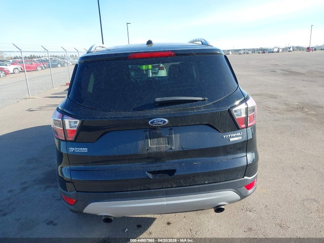 44907965 :رقم المزاد ، 1FMCU9J95HUD71335 vin ، 2017 Ford Escape Titanium مزاد بيع