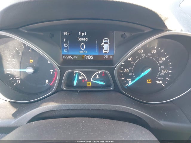 44907965 :رقم المزاد ، 1FMCU9J95HUD71335 vin ، 2017 Ford Escape Titanium مزاد بيع