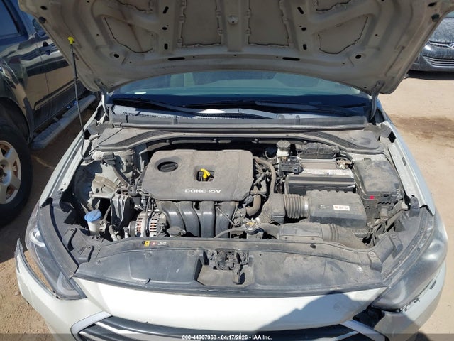 Hyundai ELANTRA SE 2017 5NPD74LF1HH081710 Image 10