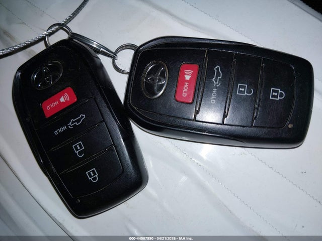 Продажа на аукционе авто 2023 Toyota Tundra Limited, vin: 5TFJA5DB2PX095768, номер лота: 44907990
