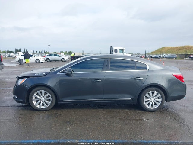1G4GB5GR9GF124586 Buick Lacrosse Leather