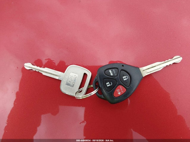 44908034 :رقم المزاد ، 2T1BU4EE9CC772368 vin ، 2012 Toyota Corolla Le مزاد بيع