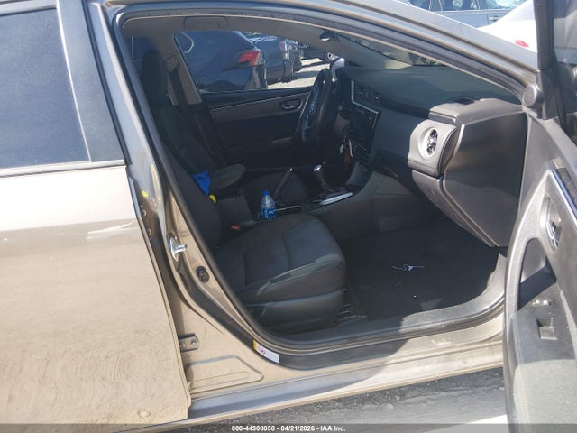 44908050 :رقم المزاد ، 2T1BURHE8HC861476 vin ، 2017 Toyota Corolla Le مزاد بيع