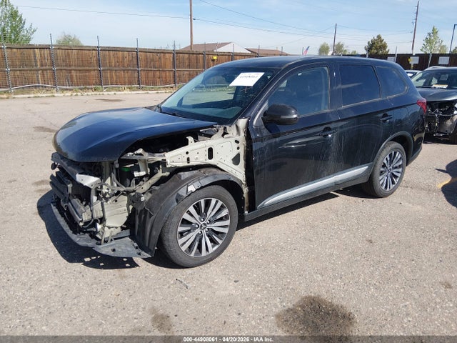 Продажа на аукционе авто 2019 Mitsubishi Outlander Se, vin: JA4AD3A30KZ042633, номер лота: 44908061