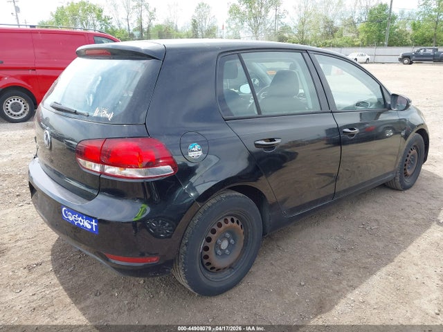 2014 Volkswagen Golf 2.5l მანქანა იყიდება აუქციონზე, vin: WVWDB7AJ2EW008987, აუქციონის ნომერი: 44908079