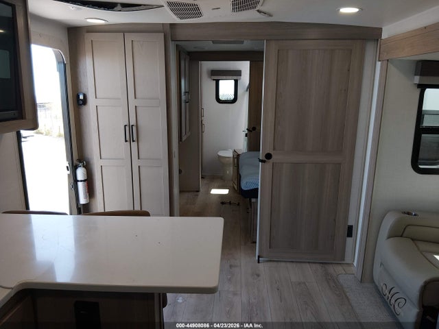 Продаж на аукціоні авто 2026 Forest River Redwood, vin: 4X4TRLB23TZ199011, номер лоту: 44908086