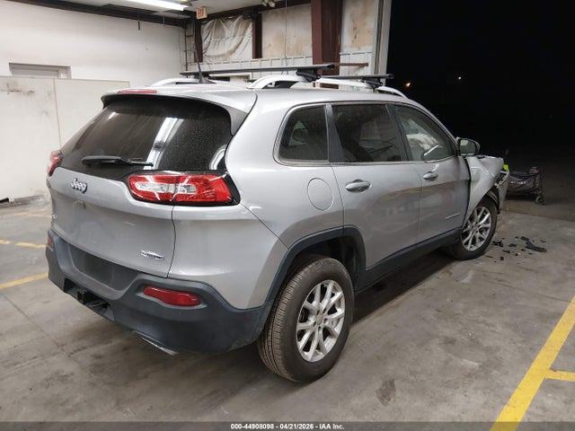 Jeep Cherokee Latitude 4x4 2017 1C4PJMCS5HD220528 Image 4