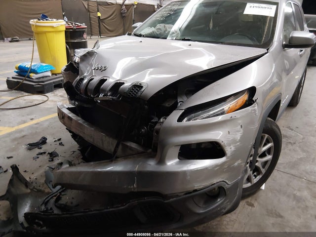 1C4PJMCS5HD220528 Jeep Cherokee Latitude 4x4