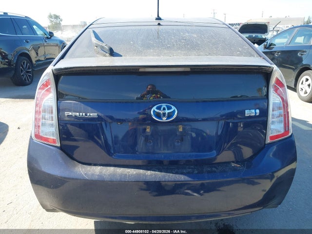Toyota Prius Four 2014 JTDKN3DUXE0384532 Image 17