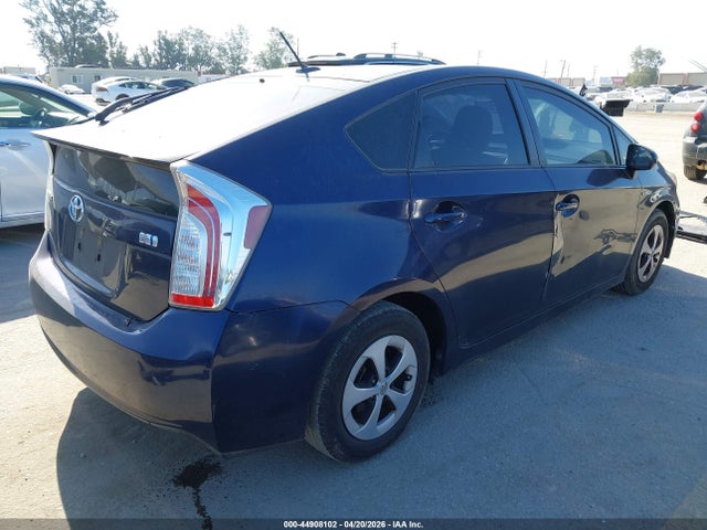 Toyota Prius Four 2014 JTDKN3DUXE0384532 Image 4