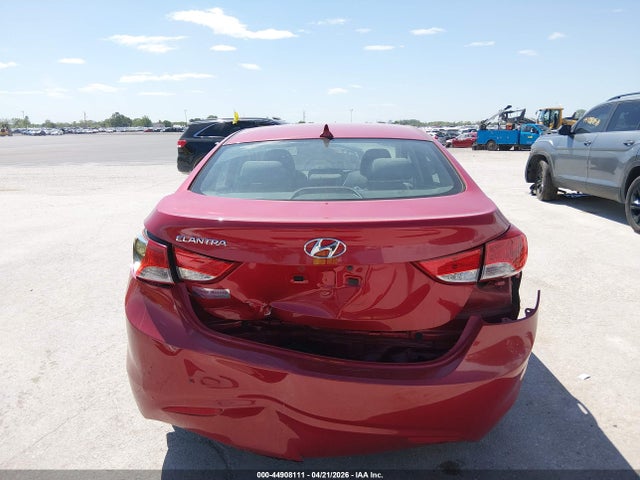 Продажа на аукционе авто 2013 Hyundai Elantra Gls, vin: KMHDH4AE1DU941480, номер лота: 44908111