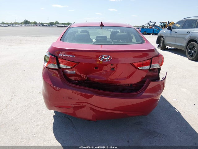 Продажа на аукционе авто 2013 Hyundai Elantra Gls, vin: KMHDH4AE1DU941480, номер лота: 44908111
