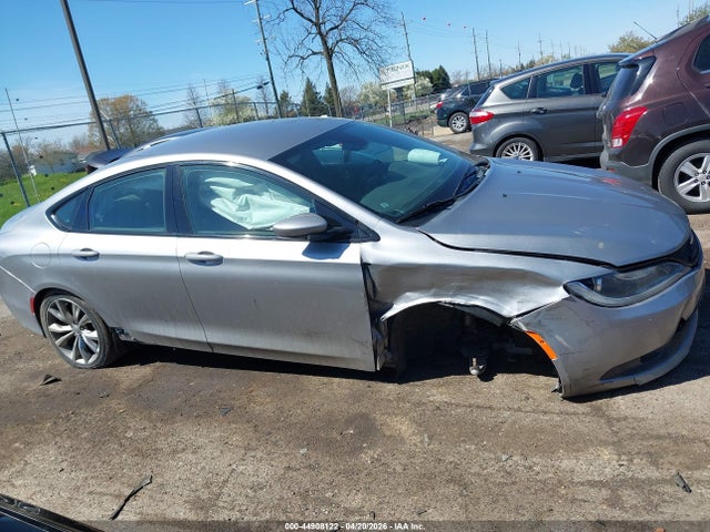 Продажа на аукционе авто 2015 Chrysler 200 S, vin: 1C3CCCBB0FN729572, номер лота: 44908122