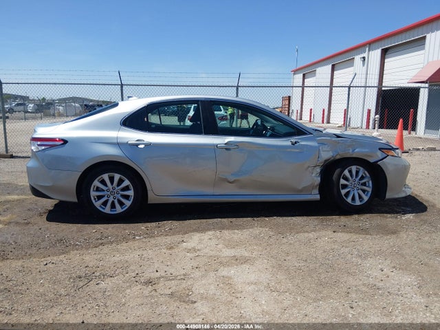 Toyota CAMRY LE 2020 4T1C11AK7LU332221 Image 14
