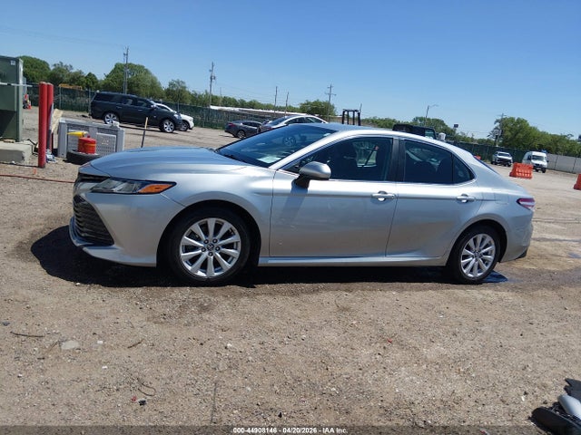 Toyota CAMRY LE 2020 4T1C11AK7LU332221 Image 15
