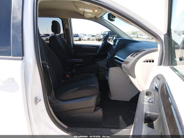 2C4RDGBG3JR312996 Dodge Grand Caravan Se