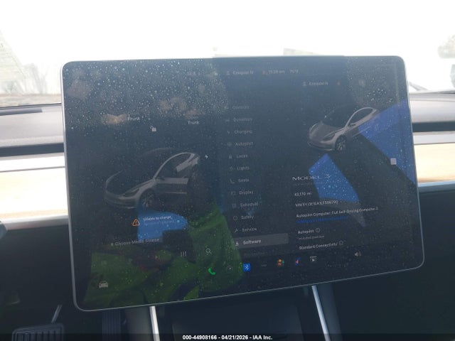 Продажа на аукционе авто 2020 Tesla Model 3 Standard Range Plus Rear-wheel Drive/standard Range Rear-wheel Drive, vin: 5YJ3E1EA1LF598790, номер лота: 44908166
