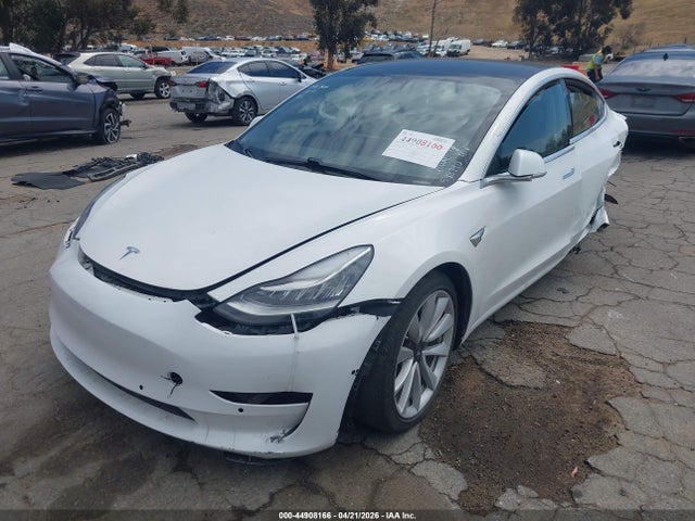 Продажа на аукционе авто 2020 Tesla Model 3 Standard Range Plus Rear-wheel Drive/standard Range Rear-wheel Drive, vin: 5YJ3E1EA1LF598790, номер лота: 44908166