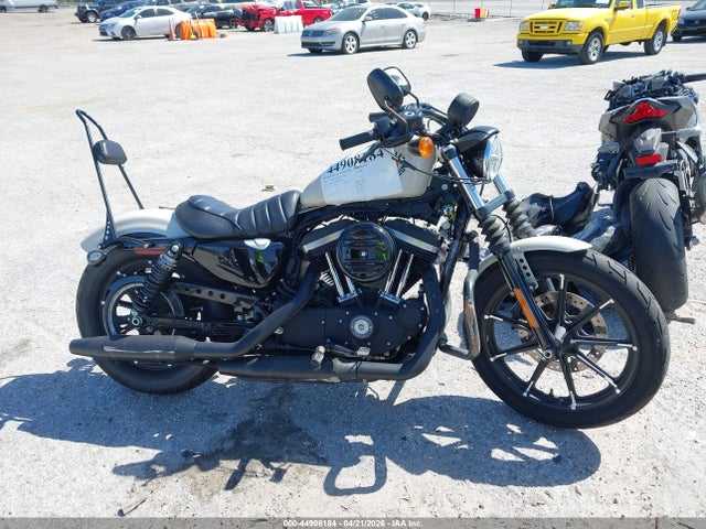 44908184 :رقم المزاد ، 1HD4LE210NB415230 vin ، 2022 Harley-davidson Xl883 N مزاد بيع