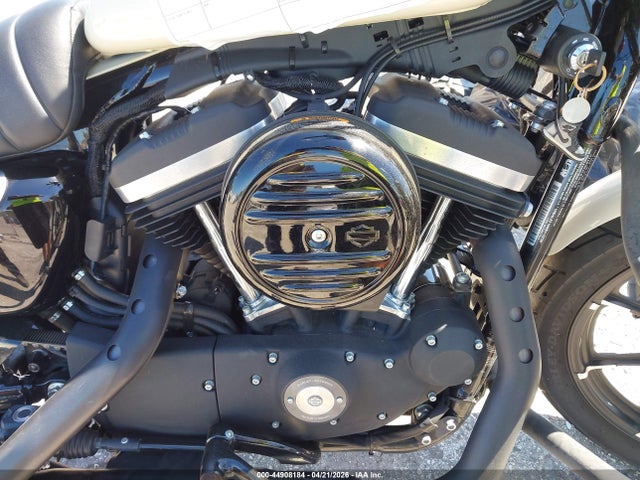 44908184 :رقم المزاد ، 1HD4LE210NB415230 vin ، 2022 Harley-davidson Xl883 N مزاد بيع