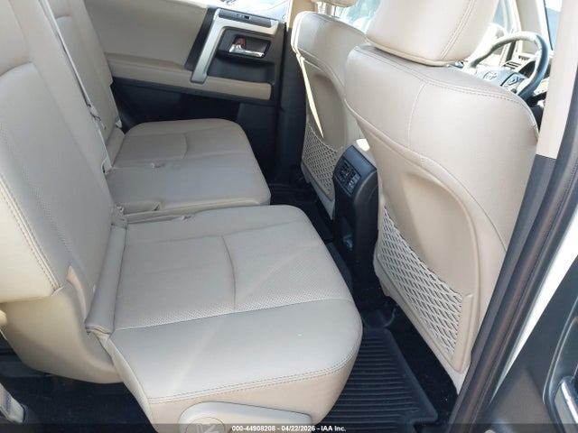 Продажа на аукционе авто 2023 Toyota 4runner Limited, vin: JTEKU5JR8P6180032, номер лота: 44908208