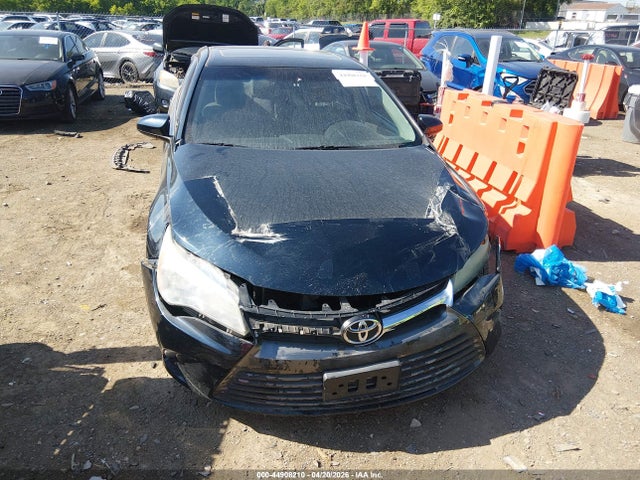 2015 Toyota Camry Le მანქანა იყიდება აუქციონზე, vin: 4T4BF1FK5FR447383, აუქციონის ნომერი: 44908210