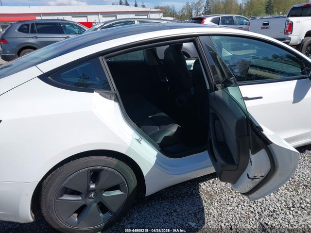 44908218 :رقم المزاد ، 5YJ3E1EA8MF062159 vin ، 2021 Tesla Model 3 Standard Range Plus Rear-wheel Drive مزاد بيع