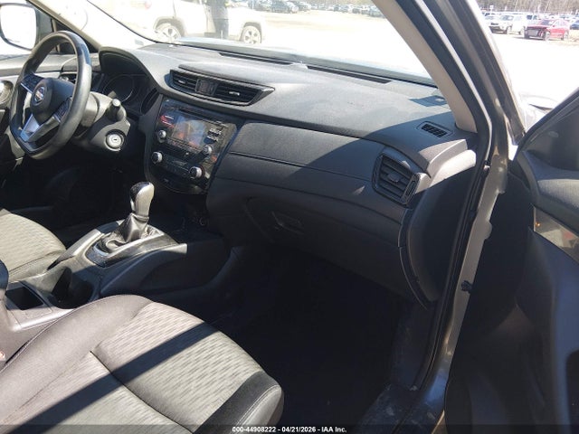 44908222 :رقم المزاد ، KNMAT2MV2HP614144 vin ، 2017 Nissan Rogue S مزاد بيع