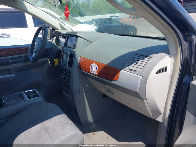 Продаж на аукціоні авто 2009 Chrysler Town & Country Touring, vin: 2A8HR54109R567815, номер лоту: 44908245