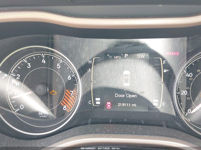 44908281 :رقم المزاد ، 1C4PJLCS7EW105259 vin ، 2014 Jeep Cherokee Latitude مزاد بيع