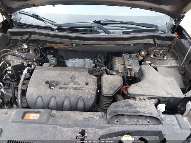 2019 Mitsubishi Outlander Se მანქანა იყიდება აუქციონზე, vin: JA4AZ3A33KZ054700, აუქციონის ნომერი: 44908293