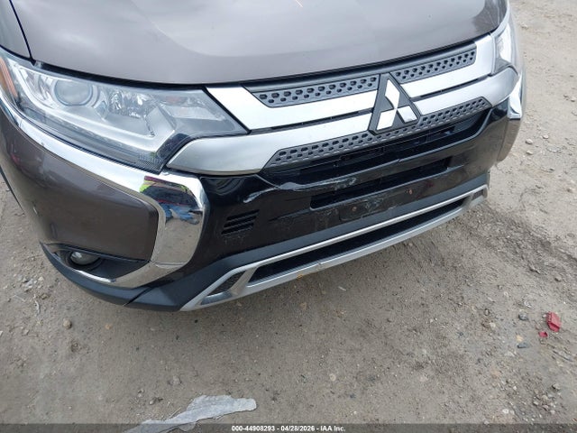 2019 Mitsubishi Outlander Se მანქანა იყიდება აუქციონზე, vin: JA4AZ3A33KZ054700, აუქციონის ნომერი: 44908293