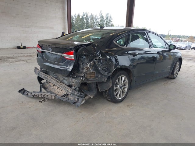 3FA6P0LU2HR374891 Ford Fusion Hybrid Se