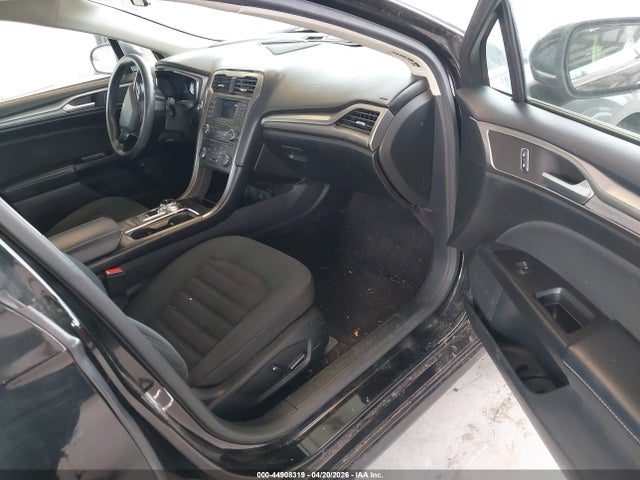 3FA6P0LU2HR374891 Ford Fusion Hybrid Se