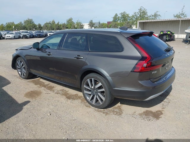 YV4A22NL0M1133822 Volvo V90 Cross Country T6