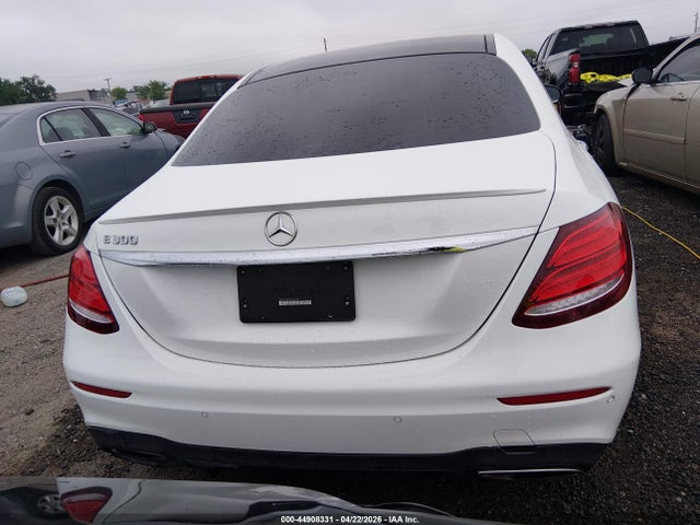 Продаж на аукціоні авто 2018 Mercedes-benz E 300, vin: WDDZF4JB1JA321219, номер лоту: 44908331