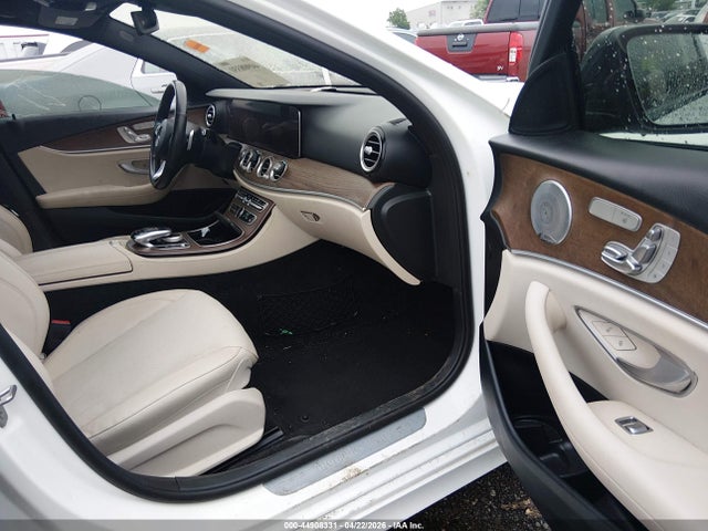 Продаж на аукціоні авто 2018 Mercedes-benz E 300, vin: WDDZF4JB1JA321219, номер лоту: 44908331