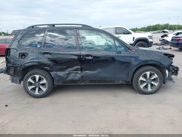 Subaru Forester 2.5i Premium 2018 JF2SJAGC7JH506134 Image 14