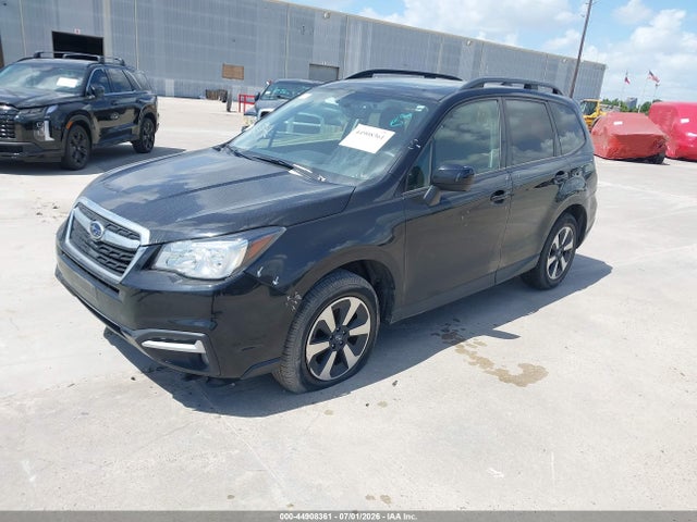 Subaru Forester 2.5i Premium 2018 JF2SJAGC7JH506134 Image 2