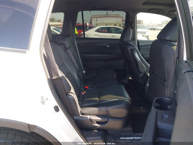 44908367 :رقم المزاد ، 5FNYF7H57MB014138 vin ، 2021 Honda Passport 2wd Ex-l مزاد بيع