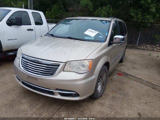 2C4RC1GG6ER466942 Chrysler Town &amp; Country Limited