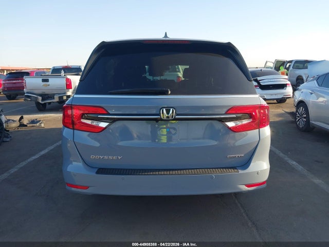 5FNRL6H81RB070696 Honda Odyssey Touring